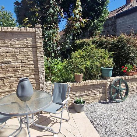 Cottage Tout Equipe 2 A 4 Personnes Hérin Exterior foto